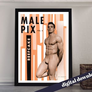 Peut inclure: Une couverture de magazine vintage avec le titre "Male Pix" et le sous-titre "Beefcake" en texte noir sur un fond rayé orange et blanc. La couverture présente une photo en noir et blanc d'un homme musclé debout devant une colonne.