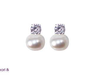 Pearl Stud Earrings For Women - Choose From 925 Sterling Silver or 9ct Gold / Brand Sheenashona