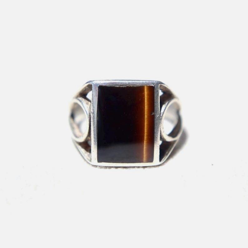 Vintage Sterling Silver Ring Tigers Eye Gemstone Band Seventies Retro Handmade Artisan Jewelry Statement Signet Ring Ornate Silver Band Natural Stone Ring Birthday Gift Men Boyfriend Anniversary Present Authentic Vintage Accessory Classic