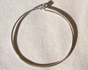 Minimalist Silver Bangle Bracelet Thin Sterling Wire Sleek Modern Design Handmade Jewelry Everyday Accessory Dainty Wrist Hook Clasp