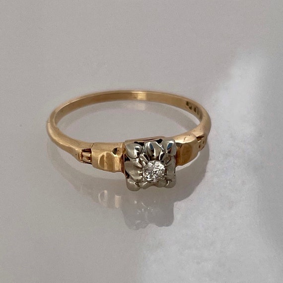 Art Deco 14k Diamond Solitaire Ring - image 1