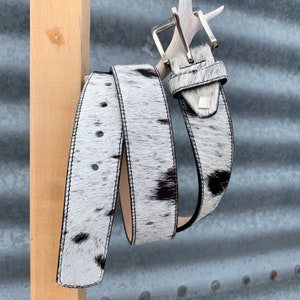 short-hair black & white cowhide belt with silver minimalist buckle
