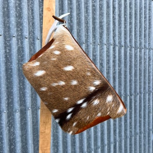 BIG South TX axis deer hide & rustic, weathered leather makeup bag/pouch or clutch