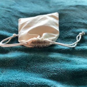 Petit (3x4) Sacs en coton recyclé à double cordon, pochette à bijoux, emballage cadeau en mousseline, estampage thermocollant, cadeaux de mariage, sacs de bonbons d'halloween
