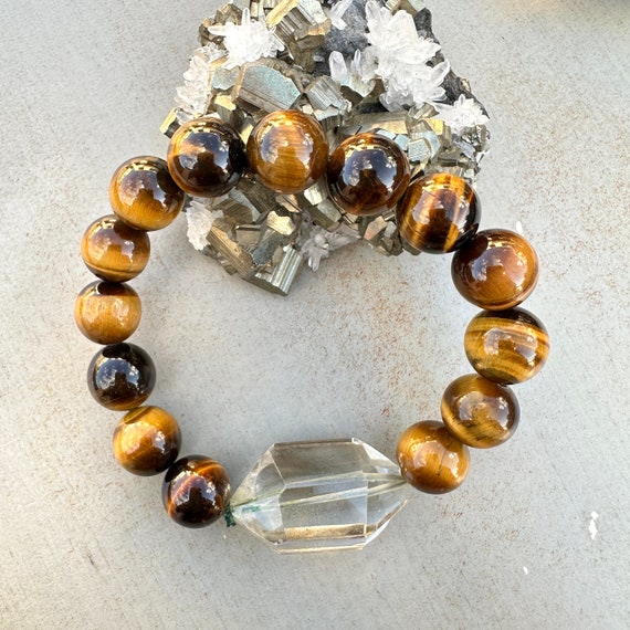 Clear quartz and tiger's eye together discount
