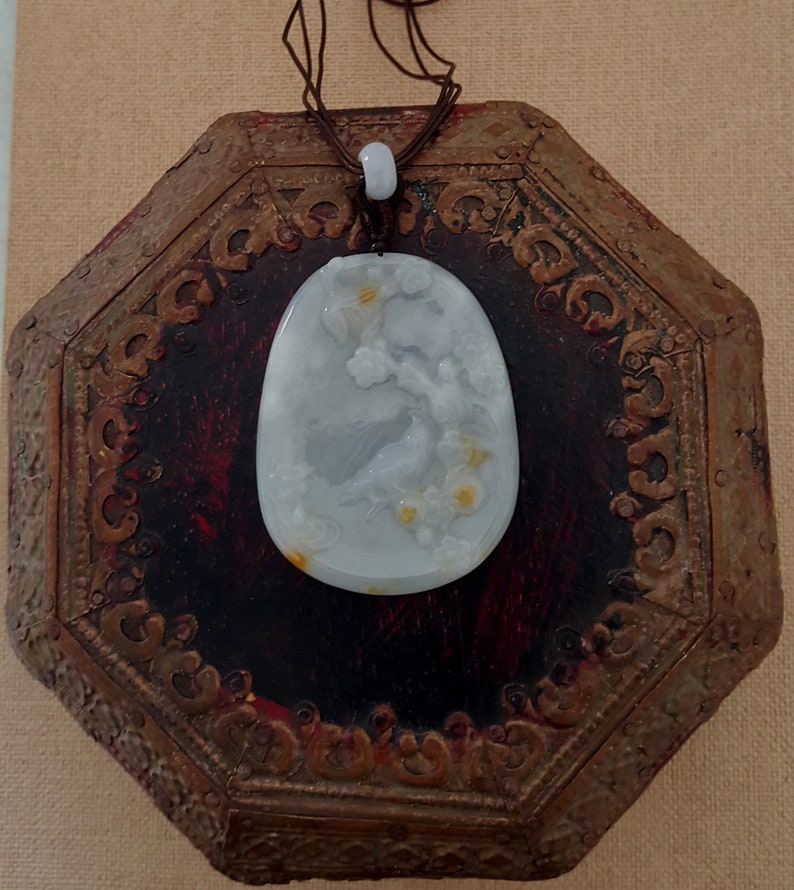Grade A Type A Yellow Green Burma Jade Carved Bird Jewellery Jadeite Jade Bird Plum Blossom Pendant Necklace Genuine Jade