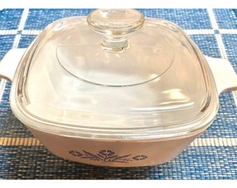 1958 Very Rare Authentic Vintage Pyrex Corning Ware Blue Cornflower 1 1/2 QT stamped dish with lid