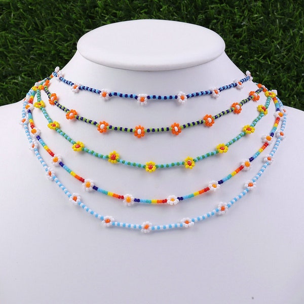 3-5PCS, Daisy Flower Seed Bead Necklace Colorful Dainty Jewelry Choker Accessories Summer Beach Accessory, Floral Daisy Choker Necklace