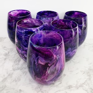 Purple Galaxy Hand Painted Resin Art Stemless Wine Glasses, Unique Barware, Birthday Gift, Wedding Gift, Bridesmaid Gifts, Hostess Gifts image 4