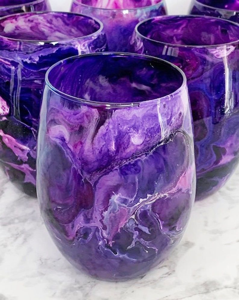 Purple Galaxy Hand Painted Resin Art Stemless Wine Glasses, Unique Barware, Birthday Gift, Wedding Gift, Bridesmaid Gifts, Hostess Gifts image 2