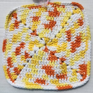 Crocheted Sunburst Dishcloth/Hot Pad