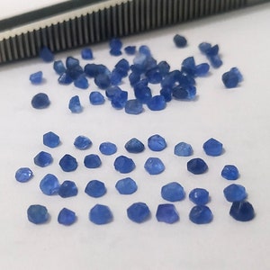 20 PCs Natural Raw Sapphire Druzy Stone, Blue Crystal sapphire Making Jewelry Tiny sapphire 2-2.5MM, Untreated specimen sapphire Gemstone