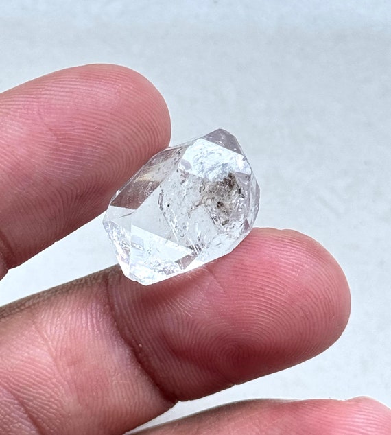 ハーキマーダイヤモンド原石：13 x 18 mm 天然水晶（ジュエリー用
