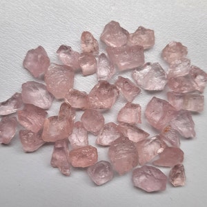 10 PC GEMAS ásperas de morganita genuina, piedra de MORGANITA de cristal, piedra de pepitas de morganita cruda rosa de 6-9 mm, especímenes de piedra preciosa cruda de morganita suelta