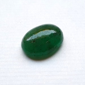 Belle pierre cabochon émeraude zambienne véritable, pain de sucre émeraude, bague cabochon ovale émeraude 8,1 x 10,8 mm émeraude, vernis à la main en vrac, GEMS image 1