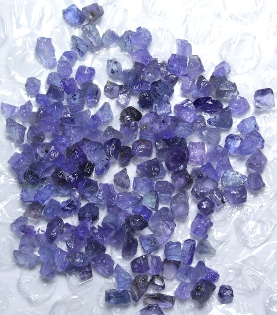 Natural Earth mined Tanzanite Gemstone Raw Rough lot