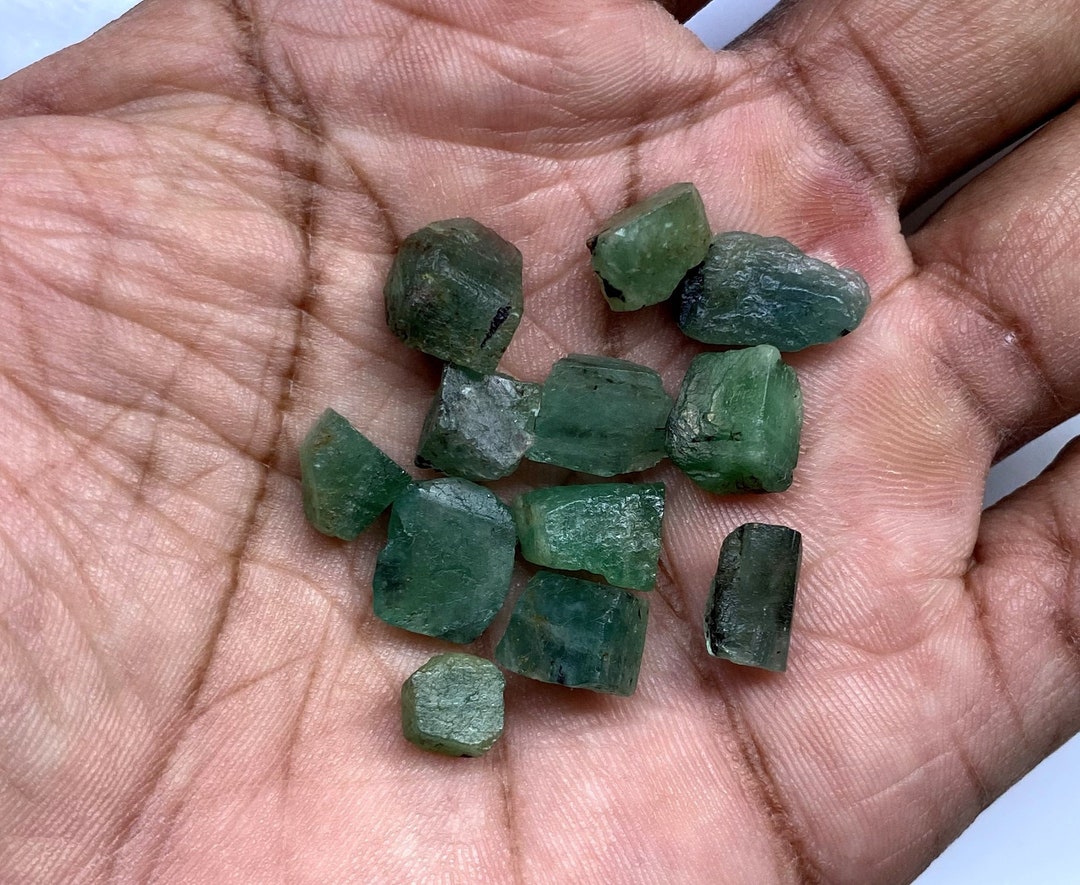 エメラルド原石　ザンビア　カッパーベルト il_1080xN.4247825028_axj2.jpg