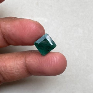 Loose Green Emerald Stone: 4.30 Carat Square Faceted Gemstone (9.5x10MM)