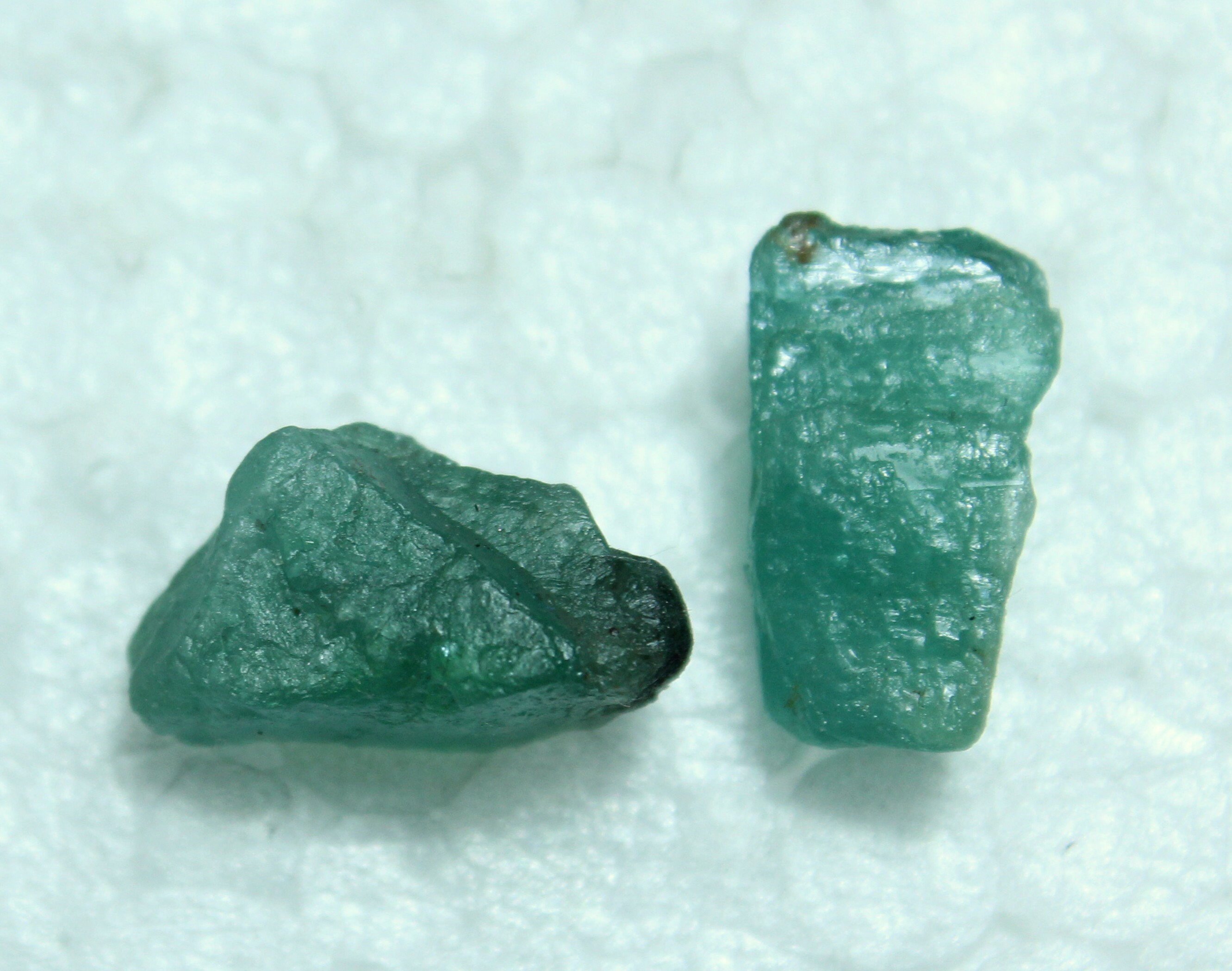 2 Pcs Natural Raw Emerald Rough Gemstone Green Zambia Etsy