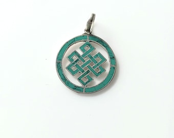 Colgante budista de plata turquesa hecho a mano con nudo infinito, colgante de la suerte, plata tibetana.