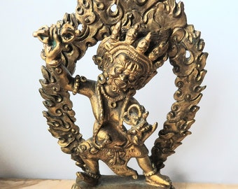 Handgefertigte Vajrapani Buddhistische Statue mit Flammen, 8 cm