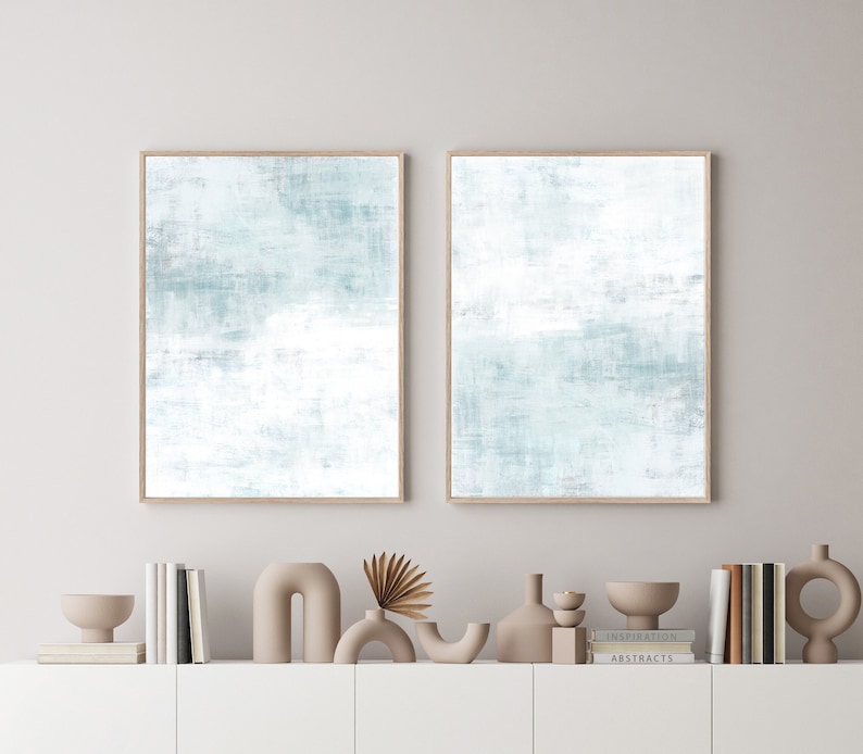 Ljusblå väggkonst, set med två tryck, minimalistisk abstrakt konst, utskrivbar konst, lugnande väggkonst, digitala tryck, stor abstrakt konst bild 1