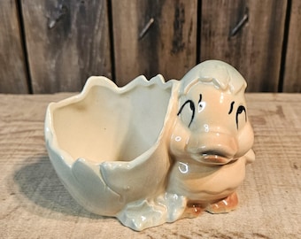 Vintage Shawnee Chick and Eggshell Planter ~ Pottery Shawnee Duckling and Eggshell Planter ~ 1960's