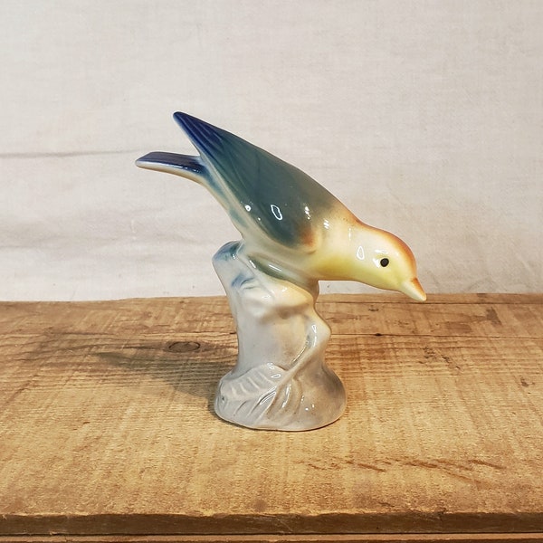 Vintage Royal Copley Bird Figurine ~ Porcelain or Ceramic Bird Statue ~ D9 ~ 1950s