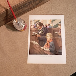 Puede incluir: Una ilustración vintage de una escena de iglesia con un hombre y una niña cantando himnos. La leyenda dice "'We Couldn't And Didn't Go.'"