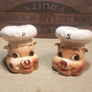 Vintage Pig Salt And Pepper Shakers ~ RARE ~ 1960&#39;s