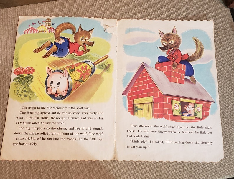 The Three Little Pigs Vintage over-sized soft cover linen-like book Copyright 1951 image 6