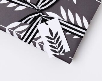 Black Leaves | Botanical Gift Tags