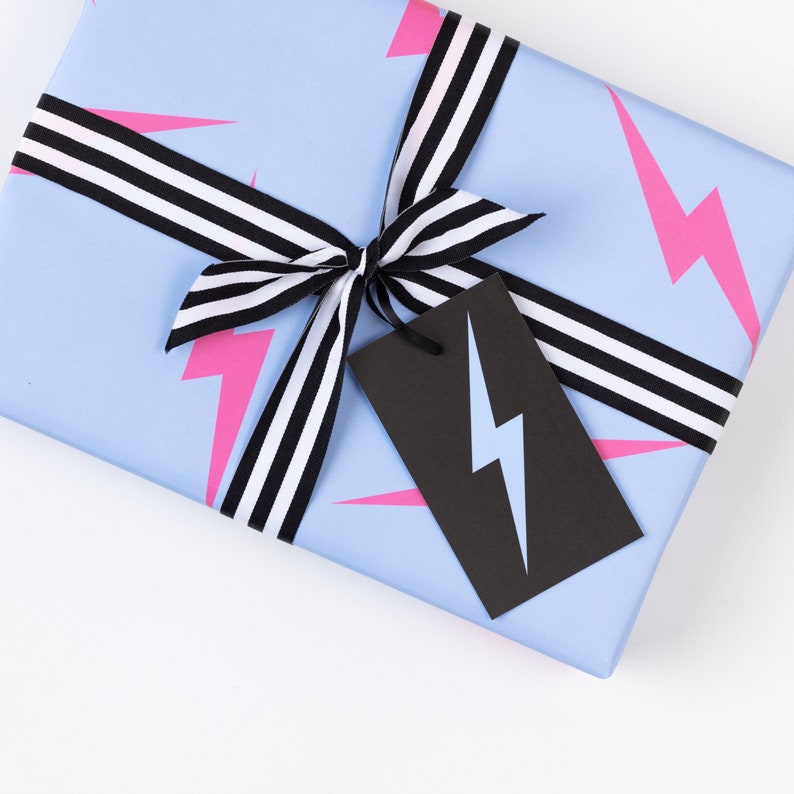 Birthday Wrapping Paper Blue & Pink Lightning Bolts Gift Wrap 画像 2