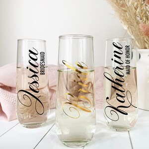 Personalized Champagne Flutes/ bridesmaid champagne flute/ bridal shower glasses/ bridal party flutes/ Bridesmaid Champagne Glass