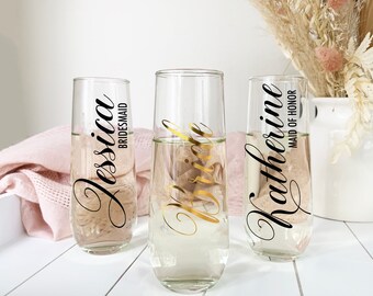 Personalized Champagne Flutes/ bridesmaid champagne flute/ bridal shower glasses/ bridal party flutes/ Bridesmaid Champagne Glass