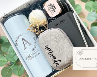 Graduation Gift Box for Her, Class of 2026 Gift, Graduation Gift Set, High School Graduation, Daughter Congrats Teacher Graduation Gift