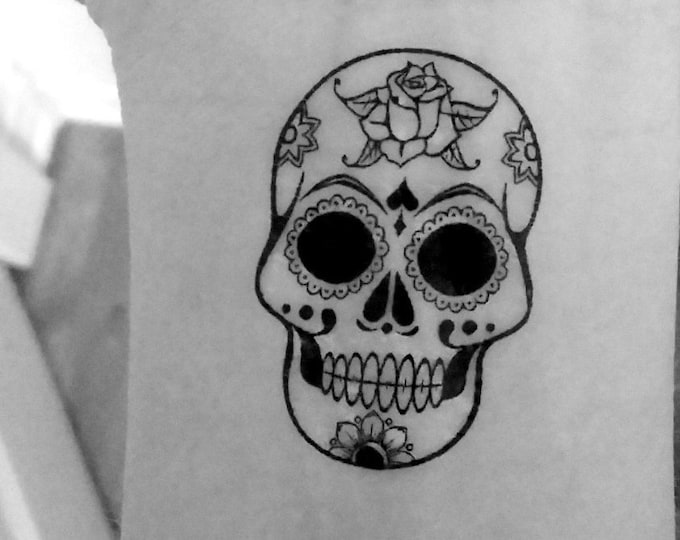 2 tête de mort / crâne / tatouages temporaires / tatouages poignet