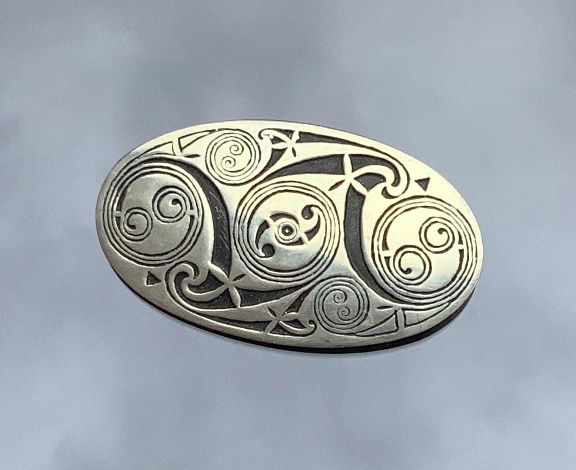 Celtic Penannular Brooch PB73 by St Justin