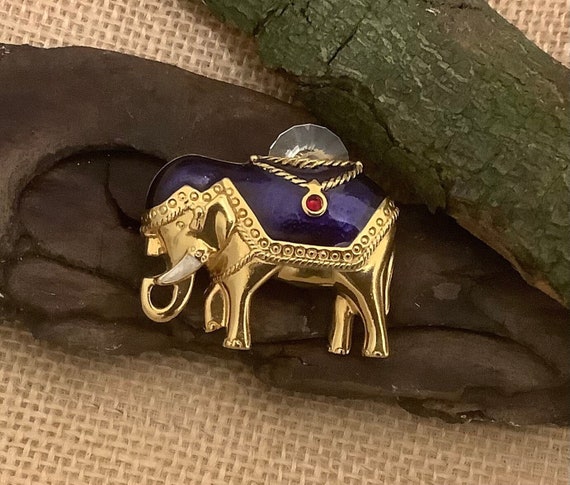 WOW Quality Enamel Indian Elephant Brooch/Pin. Be… - image 1