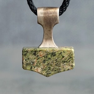 Small stone Mjolnir for women / men. Viking hammer pendant. Gifts for Vikings. Viking amulet. Norse jewelry. Gift for girlfriend / boyfriend
