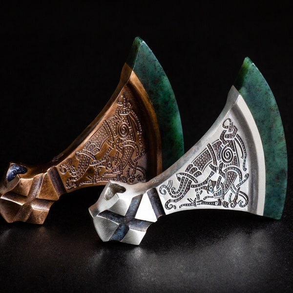 Jade Mammen axe. Viking axe necklace. Carved nephrite jade blade. Axe head pendant. Viking jewelry