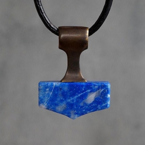 Mjolnir for her / for him. Lapis Thors hammer pendant. Viking amulet necklace. Unique gifts for Vikings. Viking jewellery. Asatru jewelry