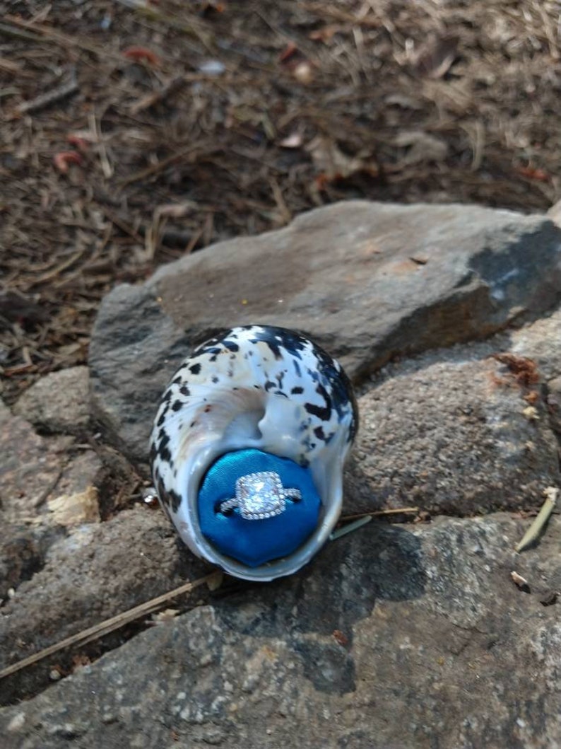 rock engagement ring box