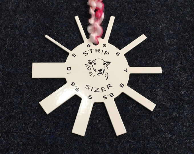 Strip Sizer used for Rug Hooking