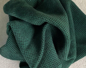 Leaf Green Honeycomb, Hand Dyed Fat Quarter, Felted Wool Fabric for Rug Hooking, Wool Appliqué, Crafts and Sewing