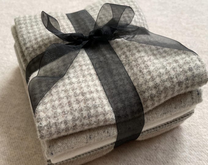 Snowflake Ribbon Bundle, Felted Wool Fabric for Rug Hooking, Wool Appliqué, Sewing and Crafts