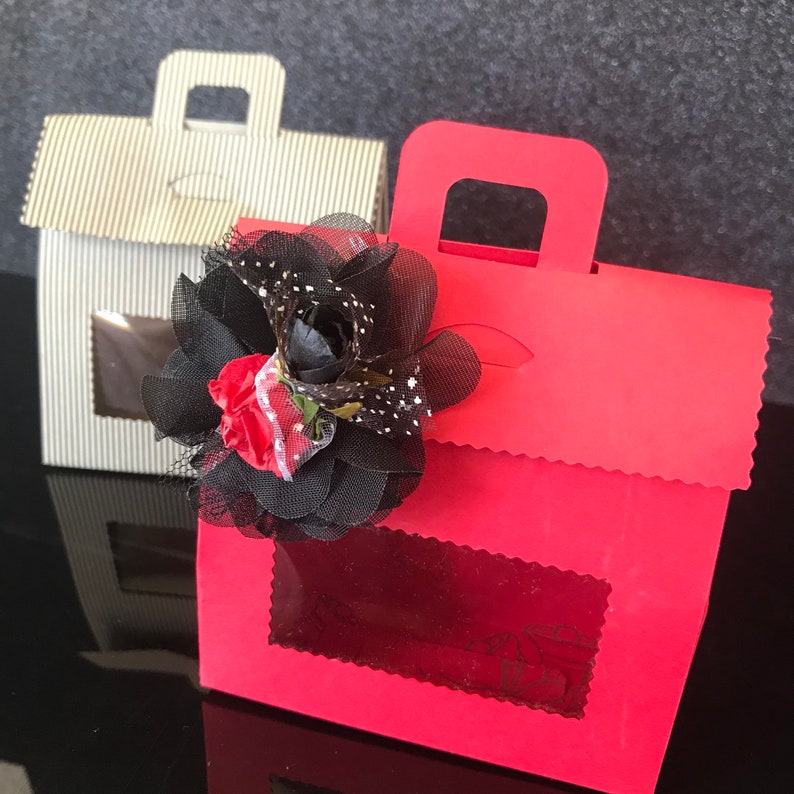 free shipping,Personalized gift wedding chocolate natural cardboard 40 pcs.weddings favours boxs wedding gift favours gift for wedding