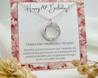 Collier 70e anniversaire, sept anneaux pour sept décennies