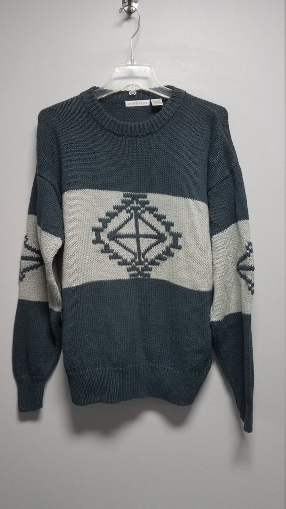 Vintage Sweater  80's early 90's     By CLAIBORNE
