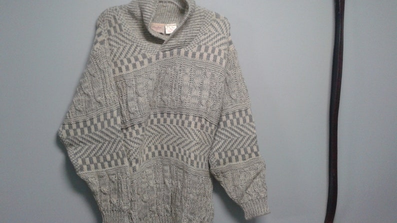 Vintage sweater Early 90's late 80's By Ginafiori 100% wool never worn Made in Great Britian. image 3